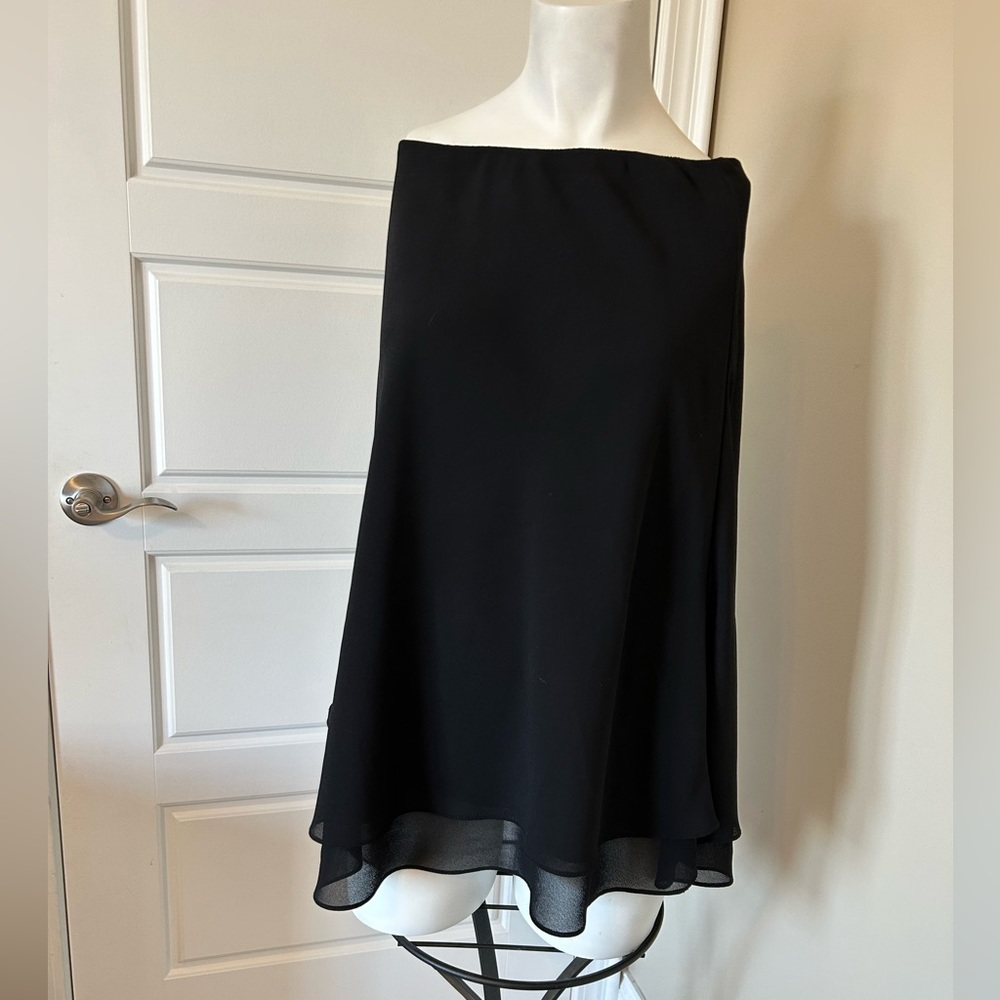 Talbots black pull-on skirt with gentle ruffle.
